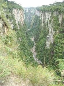 Passeio nos Cânions saindo de Gramado
